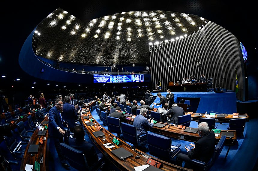 Comissão do Senado analisa projeto