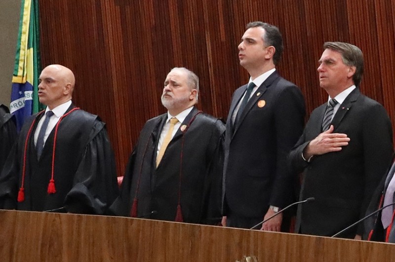 Proposta no Senado dispensa