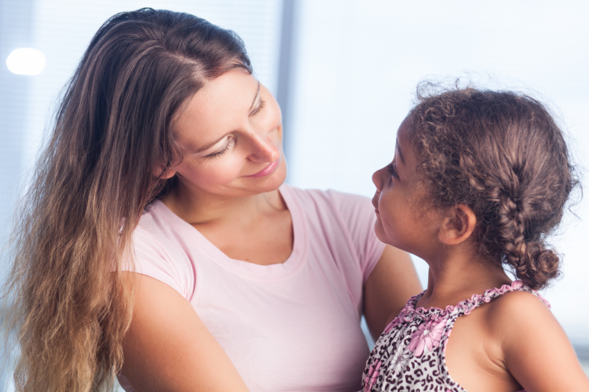 Mulher tem maternidade socioafetiva