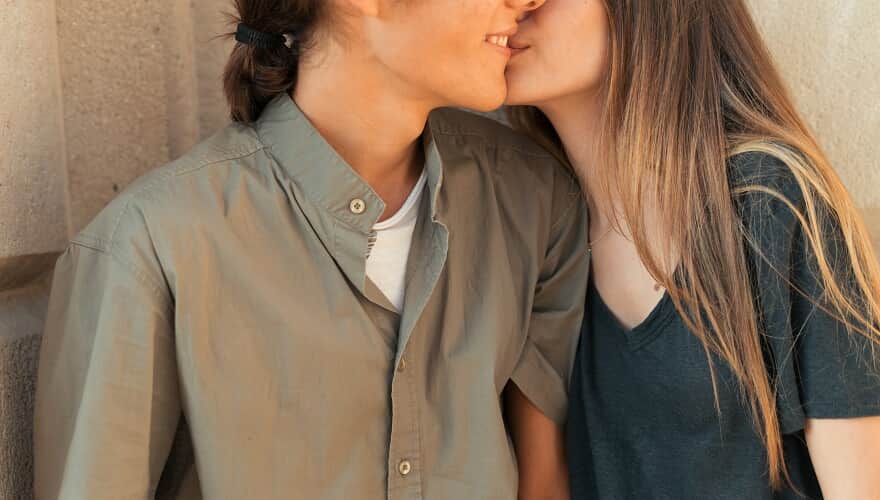 Juiz considera namoro precoce